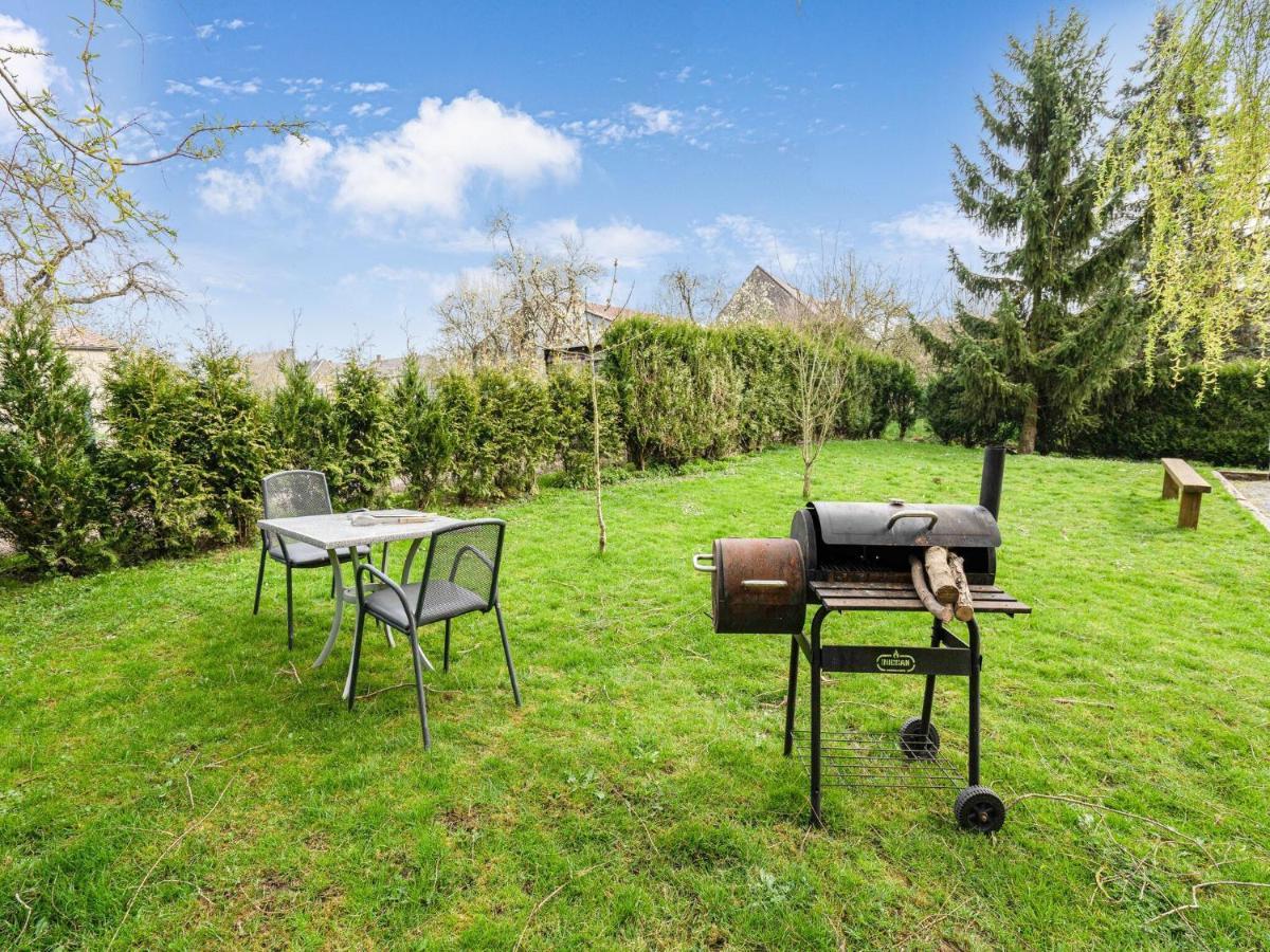 Charming Chalet In Beauraing With Fenced Garden Zewnętrze zdjęcie