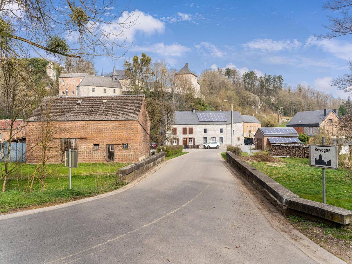Charming Chalet In Beauraing With Fenced Garden Zewnętrze zdjęcie