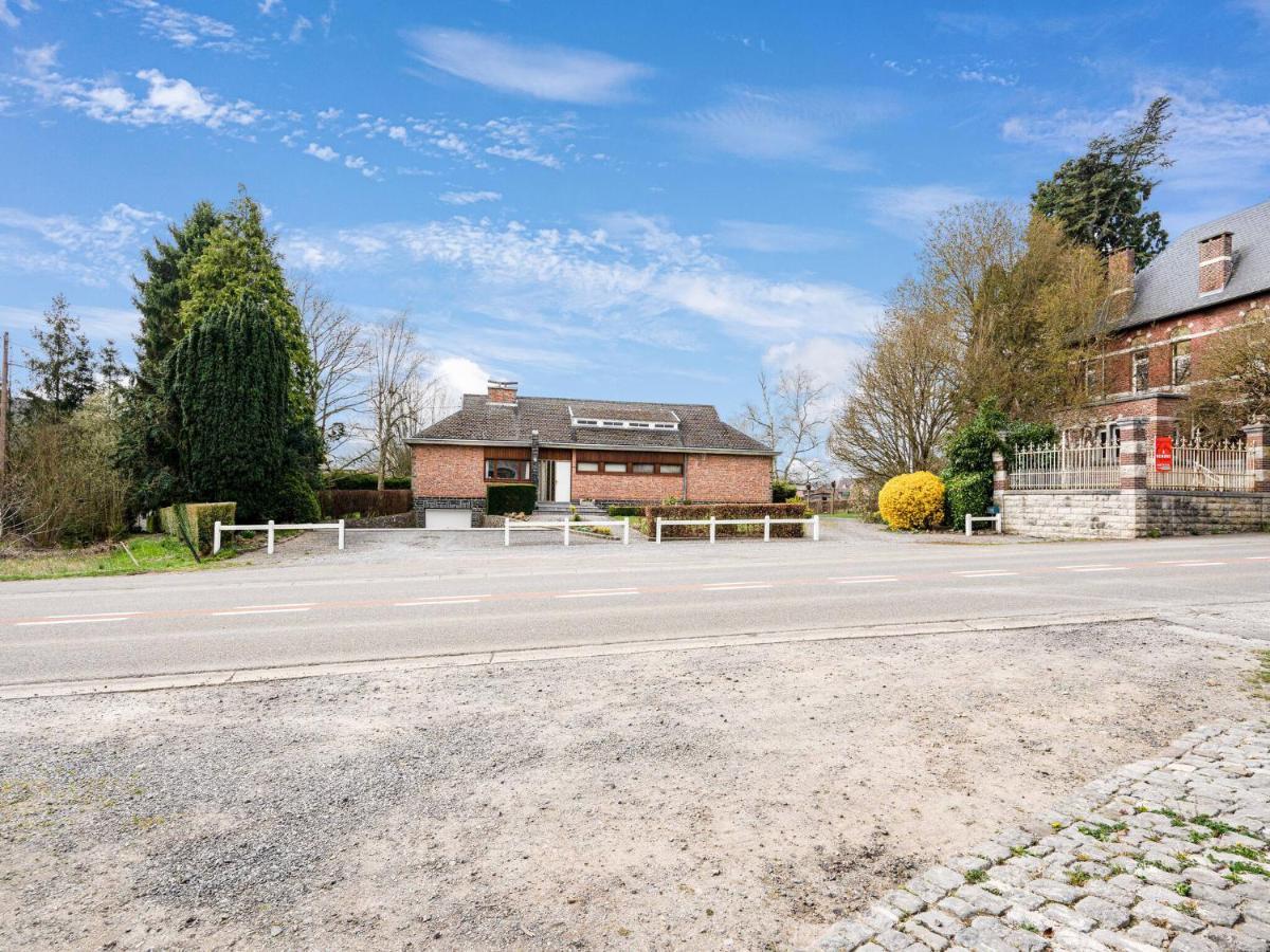 Charming Chalet In Beauraing With Fenced Garden Zewnętrze zdjęcie
